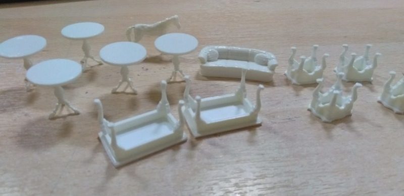 Набор миниатюрной мебели для макета