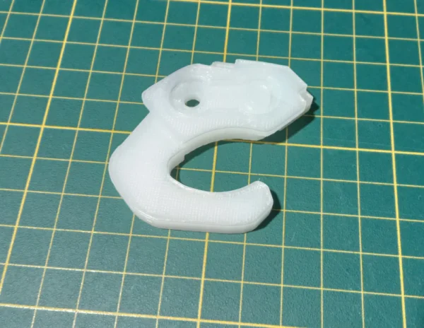 Изображение - Левый фиксатор дверцы холодильника Hitachi - Stav3DPrint